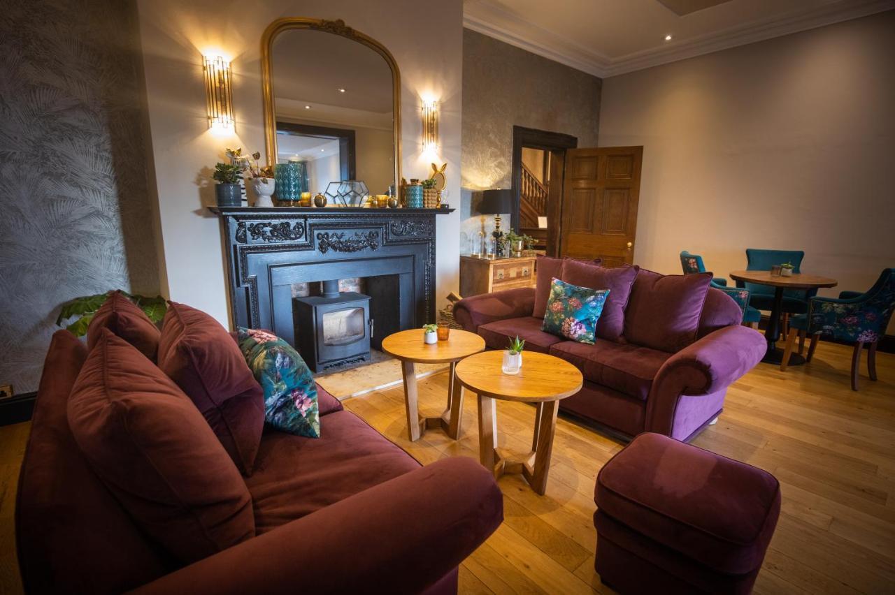 Rowton Hall Hotel And Spa チェスター エクステリア 写真