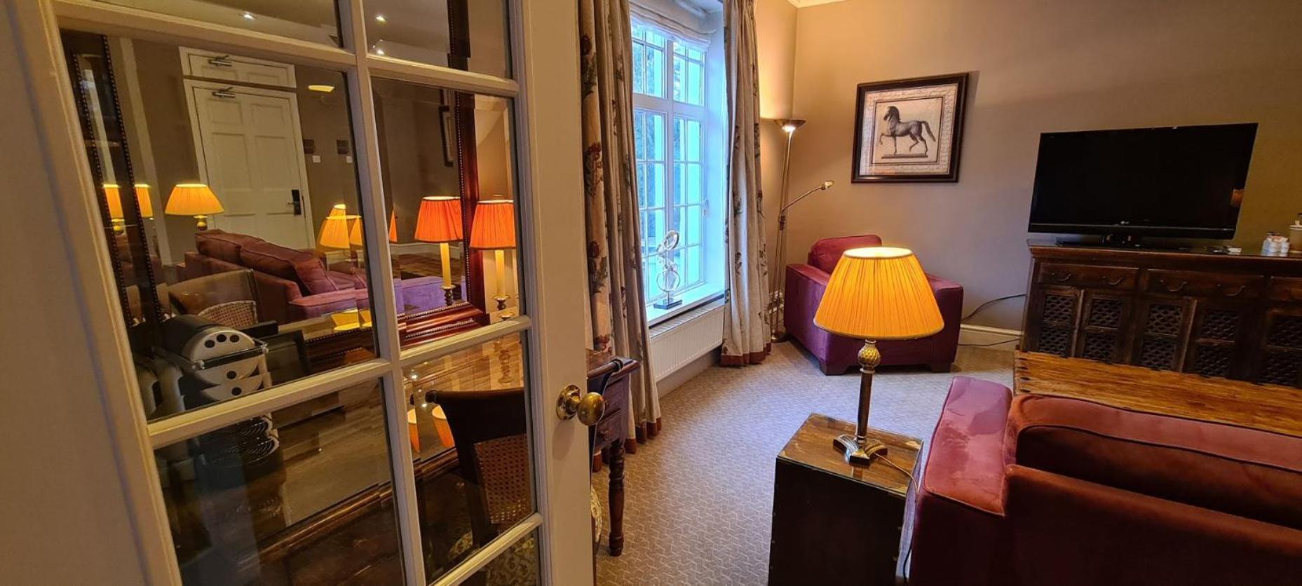 Rowton Hall Hotel And Spa チェスター エクステリア 写真
