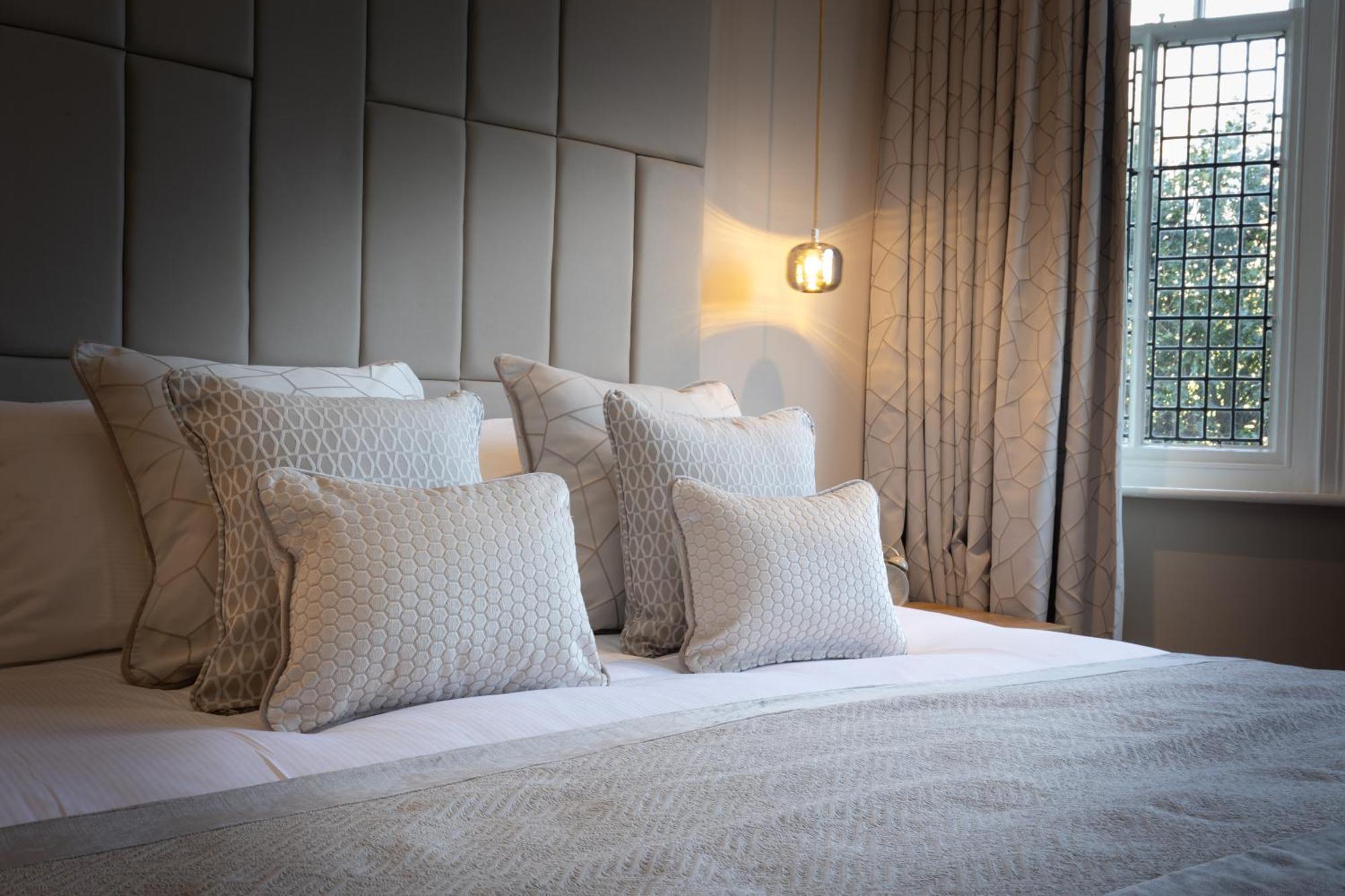 Rowton Hall Hotel And Spa チェスター エクステリア 写真